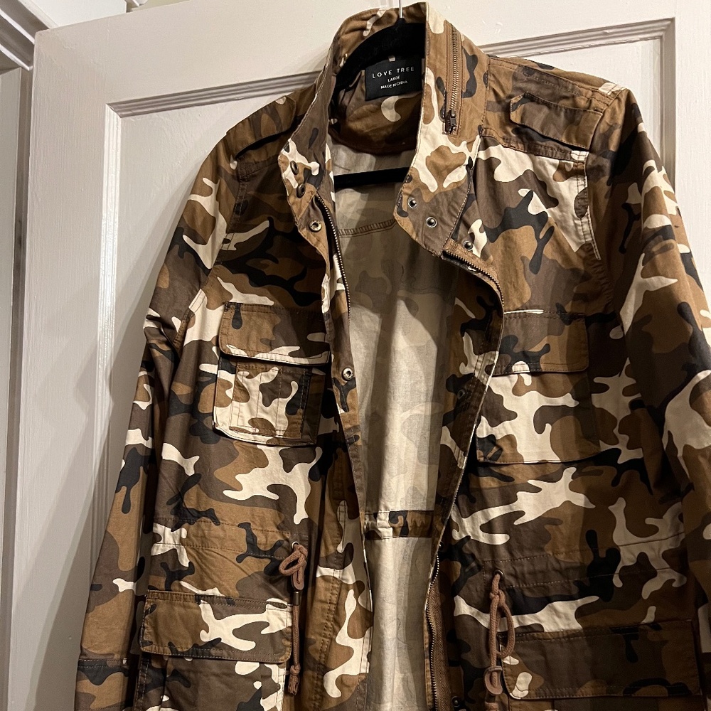 Ladies camo jacket